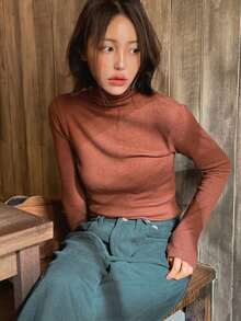 DAZY Blusa feminina de gola alta e manga comprida, ideal para usar em camadas no outono/inverno. - Ferrugem Marrom - Ver 1