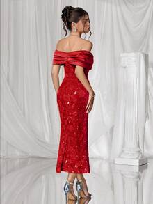 Coutiva 优雅的露肩露背果绿色缎面拼接提花亮片下摆直筒裙后开衩派对连衣裙，适合生日派对、日常聚会、舞会礼服、鸡尾酒会、毕业典礼、学校开幕派对等场合。 - 紅色 - 查看 2