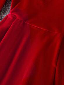 新款时尚休闲日常百搭女式连衣裙，春秋季