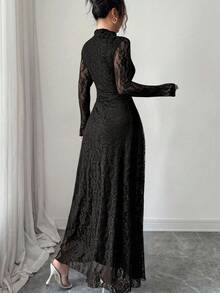 Modelyn 女式酒红色高领收腰蕾丝连衣裙 - 黑色 - 查看 2