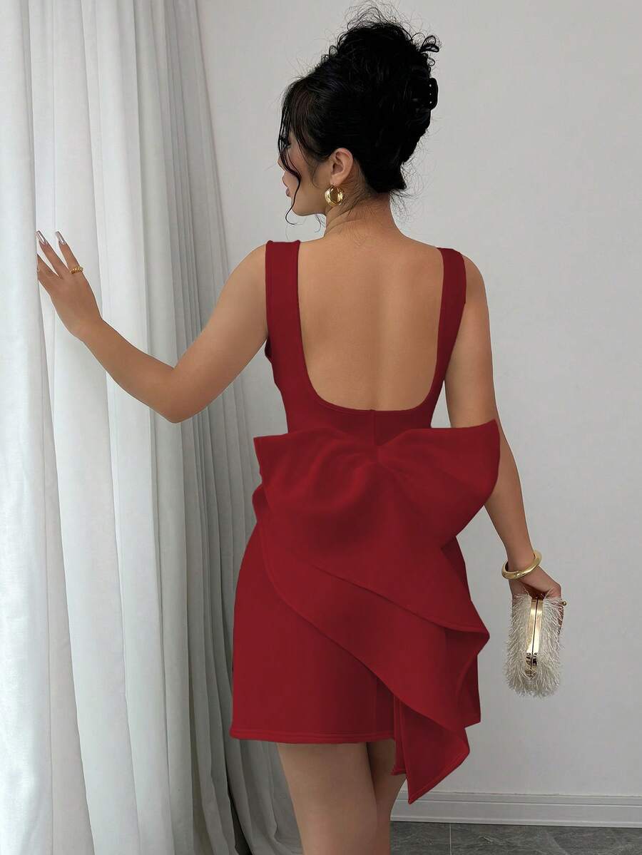 Elenzga Woman's Elegant Sleeveless Mini Dress With Oversized Bow Back Design, Scoop NeckParty