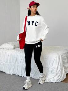 SHEIN EZwear Bộ 2 áo nỉ cổ tròn rộng rãi thoải mái và quần legging bó, in họa tiết NYC - Nhiều màu - Xem 5