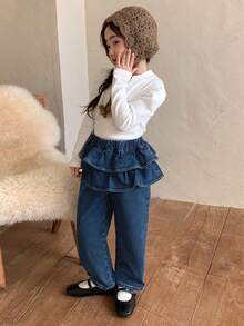 Dazy Kids 年轻女孩休闲水洗牛仔裤，带荷叶边裤脚