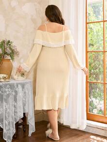Côtesoire Plus Size Off Shoulder Lace Splice Long Sleeve Nightgown, French Romantic Elegant, Winter - Beige - View 2