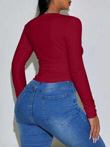 Zolique Damen einfarbiges Rundhals Gerafftes Kurzes Figurbetontes Langarm T-Shirt - Rot - Übersicht 2