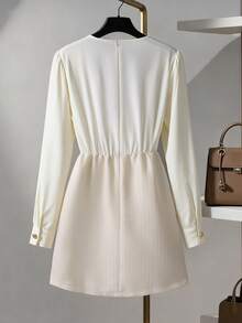 GlowEve CURVE 女士秋冬褶皱面料拼接金属纽扣装饰短裙 - 杏色 - 查看 2