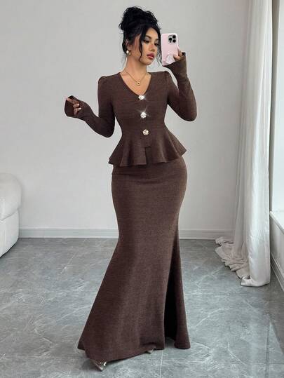 Rafferiza Rafferiza 1. Minimalist High-End Brown Round Neck Rose Button Knit Long Sleeve Top For Women, Fitted Mermaid Hem Faux Fur Warm Long Skirt For Women, 2-Piece Set Suitable For Sisters' Gathering, Formal Dinner, Party Outfit 2 Piece Skirt Sets Woman Brown Two Piece Set Women Elegant 2 Piece Set Brown Elegant Dress Women Modest Two Piece Set,Women's Winter Clothes,Christmas Sweater,Clothes For New Year,Thanksgiving,Elegant Dresses For Party,Wedding,Elegant Women's Set,Brown Skirt ,Brown Tops