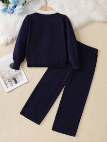 Sparklyn Tween Girls 甜美厚重3D手工蝴蝶结毛衣套装，宽松百搭气质针织开衫+P两件套，女童温柔可爱长袖毛衣套装，适合日常穿着、外出旅行，秋冬毛衣 - 藏蓝色 - 查看 2