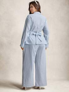 Zelara Conjunto de 2 piezas de top de manga larga y pantalones a rayas de estilo minimalista y talla grande, para uso casual diario - Azul y blanco - Ver 2