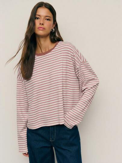 Nöista Camiseta de cuello redondo a rayas de corte relajado para mujer, que ofrece una opción versátil y casual para looks de invierno diarios, perfecta para capas sencillas, looks pulidos fuera del servicio, estilismo navideño festivo y conjuntos fáciles de Año Nuevo.