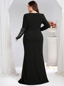 Coutiva فستان سهرة رسمي بحجم كبير (مزخرف بشكل كبير) - الأسود - مشاهدة 2