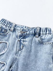 SHEIN ChillGRL 少女休闲时尚个性化设计蓝色爱心刺绣斜襟开衩下摆水洗蓝牛仔直筒修身牛仔裤 - 中等水洗藍 - 查看 8