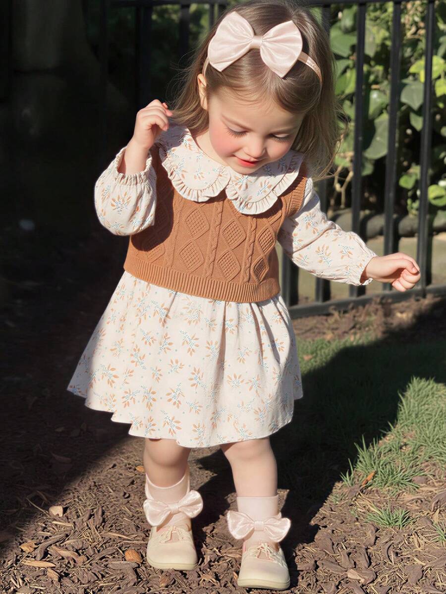 SHEIN Vintaside Kids Baby und Mädchen modischer, süßer, vielseitiger echter 2 Stücke Pullover-Set, gestrickter Pullunder und gewobenes Kleid mit Peter-Pan-Kragen für Oberbekleidung - Kamelfarben - Übersicht 1