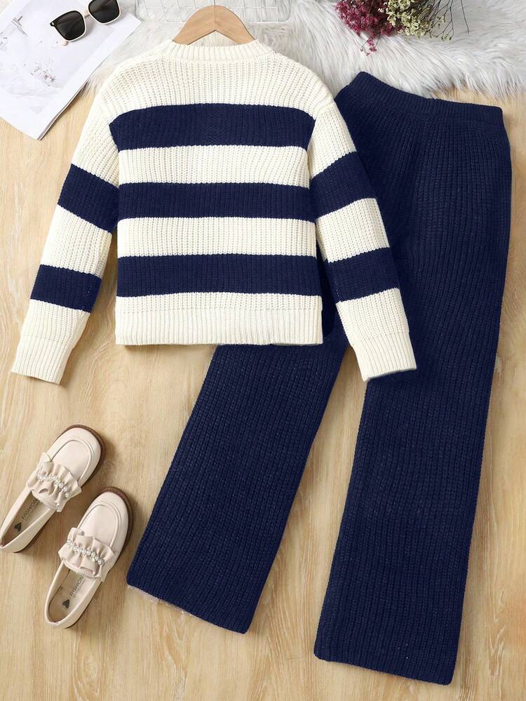 一套柔软亲肤的撞色条纹圆领宽松毛衣和直筒阔腿裤，适合青少年女孩休闲、户外、聚会等各种场合的百搭套装。 - 彩色 - 查看 2