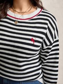 Zelara Plus Size Striped Pattern Embroidered Crew Neck Casual Long Sleeve Pullover Sweater, Winter Christmas Party Pullover Sweater - Black and White - View 2