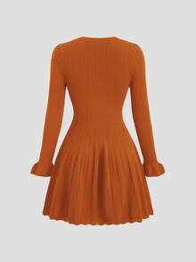 GlowEve 初秋法式优雅海军蓝镂空复古荷叶边下摆优雅长袖短款针织通勤连衣裙 - 橘色 - 查看 2