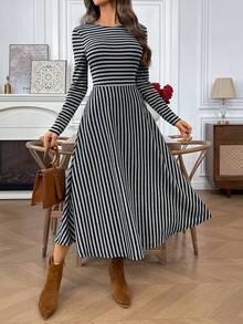 EMERY ROSE Váy mùa đông dài tay cổ tròn kẻ sọc thường ngày dành cho nữ - Nhiều màu - Xem 3