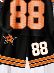 SHEIN Bộ 2 áo thun cổ tròn tay ngắn in hình ngôi sao và quần short phong cách thể thao bóng chày cổ điển dành cho bé trai tuổi teen, số 88, họa tiết Gothic Chicago, thích hợp cho mùa hè - Nhiều màu - Xem 5