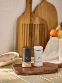 Cirelle Bộ 2 lọ đựng muối và tiêu, lọ đựng muối có đáy bằng thủy tinh trong suốt, bộ 5 oz muối và tiêu cho bàn nấu nướng RV BBQ, đồ trang trí và phụ kiện nhà bếp màu đen và trắng - Nhiều màu - Xem 5