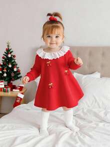 SHEIN Playful Pals 1 件女婴舒适、优雅、柔软、常规厚度领口荷叶边可爱 3D 樱桃长袖全棉连衣裙，百搭，适合春季、秋季、冬季等各种场合，日常穿着，红色 - 彩色 - 查看 1