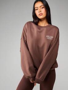 MISSGUIDED Oversized Crew Neck Sweatshirt For Casual Comfort Loungewear Fall Winter Everyday Wear - Brown - View 1