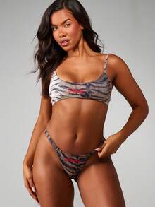 Missguided x Playboy Tiger Print Scoop Neck Bralette And Thong Set With Embroidered Logo Detail - Multicolor - View 1