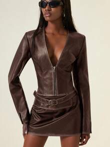 GENKIRA Bộ 2 áo crop top da PU đen cổ chữ V sâu, thiết kế khóa kéo và chân váy ngắn cạp trễ, trang phục gợi cảm và thường ngày - màu nâu - Xem 3