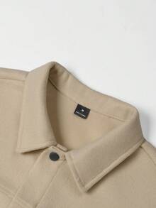 Manfinity CasualCool 男士长袖休闲纽扣落肩大衣，适合秋季穿着。