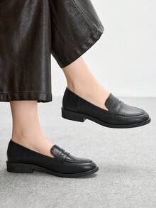 CUCCOO BIZCHIC Damen Neue Quadratische Zehenform Weiche Leder Loafer, Schwarz, Vielseitig für Pendeln und Arbeit - Schwarz - Übersicht 5