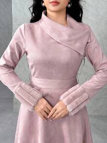 Feyla Váy dài vừa phải bằng vải da lộn chắp vá có gân, cổ thắt lưng cho nữ, phù hợp cho mùa thu đông - Bụi hồng - Xem 3