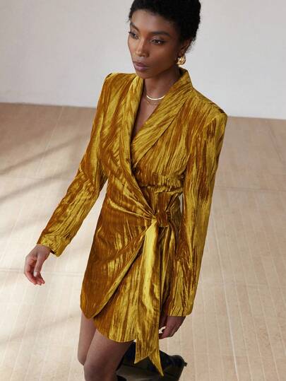 Aveloria Modichic فستان أنيق بأكمام طويلة من قماش الفلفت المجعد على الطراز الأوروبي والأمريكي، مناسب للخريف والشتاء