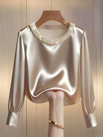 Franclia Women's Elegant Round Neck Pearl Embellished Long Sleeve T-Shirt, Suitable For Commuting