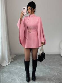 SHEIN Elenzya Abrigo capa de lana de unicolor minimalista para mujer con diseño de cuello alto, cintura ceñida y cinturón de metal, color rosa. Abrigo de mezcla de lana con cuello alto, mangas acampanadas, elegante para otoño/invierno, fiestas elegantes, Navidad, Halloween, San Valentín, Año Nuevo