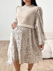 SHEIN Plus-Size Maternity Khaki Patchwork Floral Lantern Sleeve Casual Dress, Long-Sleeved Maternity Dress, Beige Maternity Dress, Women's Casual Dress, Beige Women's Dress.