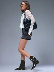 Solezae New Women's Sleek Design Slip-On Chunky Heel Western Style Chic Cowboy Boots For Fall Winter Holiday