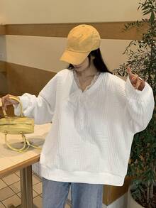 DAZY Women's V-Neck Lace Ribbon Patchwork Textured Loose Pullover Sweatshirt - White - View 3