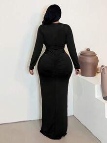 Maweii Plus-Size Women's Sexy Deep V-Neck Hem Slit New Year Party Dress - Black - View 3