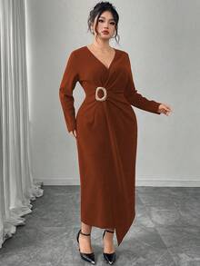 Modelyn 大码女式金属扣褶皱腰身长袖交叉V领优雅修身连衣裙，适合通勤和派对穿着 - 棕色 - 查看 7