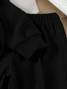 Genkimix Kids 男童简约纯灰色休闲翻领半拉链长袖上衣和配套长裤套装，适合外出、休闲和日常运动。 - 黑色 - 查看 3