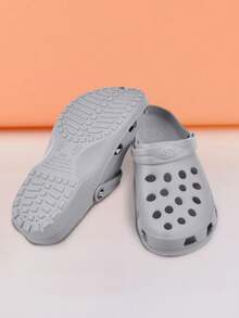 Sandalia Chancla Pantunfla Clogg EVA Cómoda hombre Ligera sandalias casuales, antideslizante y transpirable adecuadas para usar tanto en casa, como al aire libre, en el trabajo, para pasear y en la playa. - Gris - Ver 5