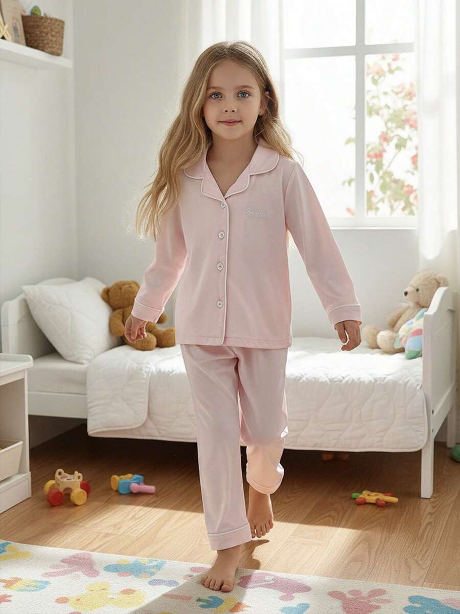 SHEIN Vintaside Kids Mädchen Flach Rosa Kragen Pyjama Set, Kinder Bequeme Nachtwäsche, Süßes Stickerei Design, Langarm Oberteil und Hose, Frühling/Herbst - Pink - Übersicht 1
