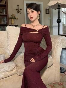 DAZY Robe longue élégante à épaules dénudées, manches longues, avec décoration de sequins, pour femmes. Idéale pour le Nouvel An et Noël - Rouge foncé - Voir 3
