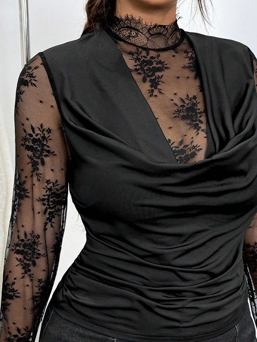GalTyme 大尺碼女款垂領對比蕾絲長袖優雅T恤 秋季 - 黑色 - 查看 1