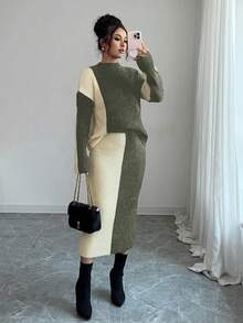 متعدد الألوان