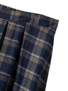 GlowEve CURVE 2025秋冬新款大码女装格子半身裙，A字百褶裙，适合返校、毕业典礼、情人节、音乐节、母亲节、万圣节、感恩节、复活节、国庆节、舞会、约会、派对、婚礼、户外活动等场合。