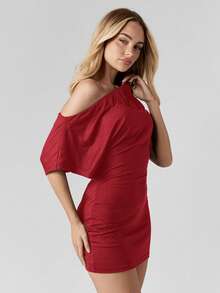 MISSGUIDED Váy ngắn trễ vai với chi tiết nhún bèo và tay ngắn cho các dịp tiệc tối Giáng sinh - Đỏ - Xem 5