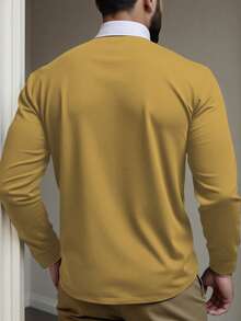 Manfinity Homme 加大码男士撞色拼接领休闲半拉链长袖 Polo 衫，男士 Polo 衫，男士长袖 Polo 衫，男士高尔夫球服，橄榄球衫，男士长袖 Polo 衫 - 黃色 - 查看 2