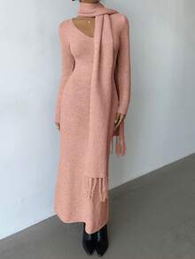 Elenzga 优雅浅杏色V领简约舒适复古风针织连衣裙，配流苏围巾，适合秋冬季通勤和户外活动穿着。 - 粉色 - 查看 6