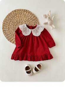 新生女宝宝可爱优雅红色彼得潘领长袖连衣裙