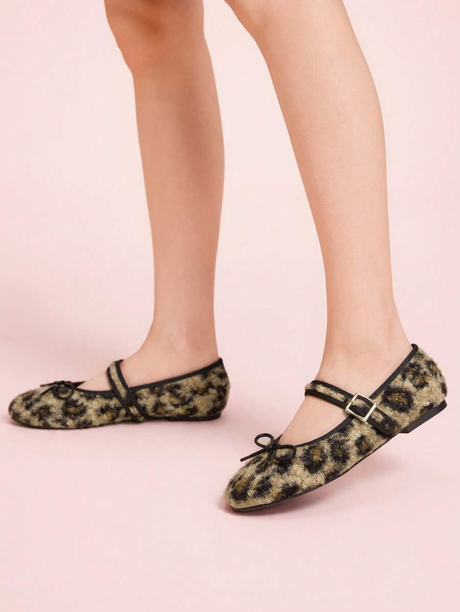 CUCCOO DOLLMOD Women's Leopard Print Buckle Design Casual Flat Loafers - Apricot - View 1